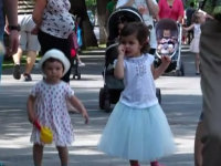 Surprize de 1 iunie pentru copiii unui centru de plasament din Alba Iulia