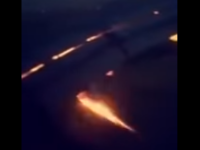 Un motor al avionului care transporta naţionala Arabiei Saudite a luat foc în zbor