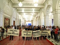 Protest în Parlament, după un discurs al premierului Viorica Dăncilă