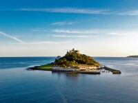 Jobul care-ți permite să te muți într-un castel aflat pe o insulă britanică