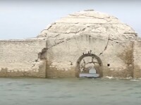 Povestea bisericii care s-a ridicat deasupra apei