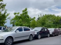 Accident în lanț pe un bulevard din Târgoviște. De vină, o șoferiță care nu a pus frână la timp