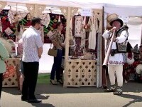 Meșteri din toate colțurile țării au prezentat tradițiile românești la diverse târguri