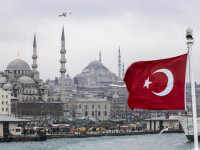 16 jurnalişti din Turcia au fost închişi pentru 