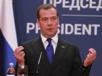 Medvedev, fostul președinte al Rusiei, promite să îi facă pe „degenerații” care vor „moartea” țării sale să dispară