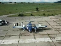 Avionul fantomă a aterizat la granița României. Cine l-a așteptat pe un aeroport abandonat