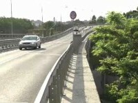 Un adolescent a căzut cu bicicleta de pe un pod și a murit pe loc. Incidentul șocant s-a petrecut la Oradea