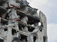 Rusia a capturat noi localităţi în Lugansk. Guvernatorul regiunii: „Inamicul a aruncat armamente enorme”
