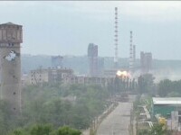 Rușii încearcă să cucerească orașul Severodonețk și presează apărarea pe mai multe direcții de atac. Ucraina rezistă eroic