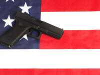 Curtea Supremă a SUA anulează o lege prin care New York restricționa dreptul de posesie a armelor în public