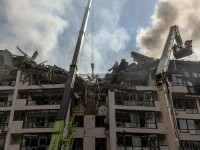 Rusia a bombardat Kievul chiar în timp ce liderii marilor puteri se întâlneau în Europa