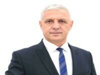 Un primar din Argeş, reţinut după ce ar fi pretins favoruri sexuale unei angajate, pentru o altă funcţie