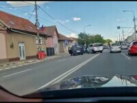 Scene din filmele de acțiune, surprinse în Oradea. Un individ, luat pe sus și încătușat de polițiști