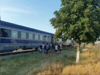 Călătorii cursei Tulcea – București au stat două ore în câmp după ce trenul în care se aflau s-a blocat