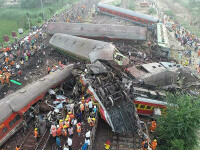 S-a aflat cauza catastrofei feroviare din India. Lucrul banal care a provocat una dintre cele mai mari tragedii din istorie