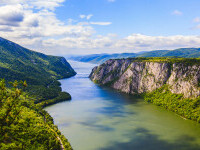 România are comori de zăcăminte naturale care nu au fost exploatate până acum. Unele sunt greu de găsit și valoroase în UE