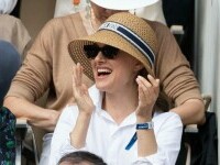 Natalie Portman și Lily Collins, apariție surpriză la finala Roland Garros