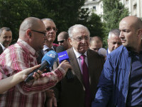 Ultima apariție publică a lui Ion Iliescu, internat la Spitalul SRI din București. În dosarul Mineriadei, a fost audiat acasă