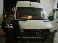 Descoperire de peste 100.000 de euro în Giurgiu în microbuzul unui șofer care transporta dulciuri din Bulgaria. FOTO