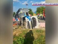 O mașină de poliție care transfera doi deținuți, implicată într-un accident rutier, în Neamț. Autospeciala s-a răsturnat