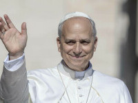 Papa Leon condamnă propaganda reînarmării: „Cum se poate crede, după secole de istorie, că războaiele aduc pacea”