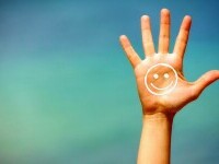 (P) Protecție solară: Ghidul esențial SPF pentru 2025