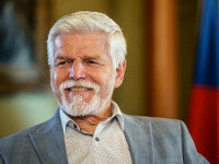 Președintele Cehiei, în mijlocul mulțimii la concertul AC/DC din Praga. Cum a fost suprins | FOTO