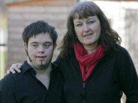 Caut fata care sa-mi dezvirgineze fiul! Platesc oricat