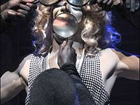 De la Miss Gotica la Miss Frumusete Artificiala!