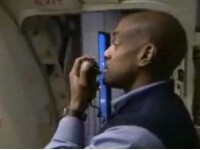 Toata lumea mainile in aeeeeer! Vezi aici un altfel de rapper !