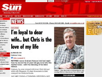 Telenovela made in UK. El, 69 de ani. Ea, 67. Amantul lui, 21