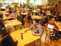 Ai 5 minute sa te indragostesti? Gaseste-ti un partener la speed dating