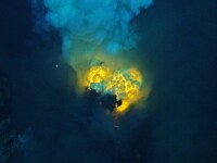 vulcan subacvatic