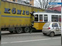 accident TIR tramvai