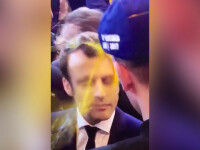 Momentul in care Emmanuel Macron, candidat la presedintia Frantei, este lovit cu un ou in cap de un protestatar. VIDEO