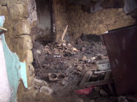 Un bărbat a ars de viu, după ce o lumânare a căzut în patul său în timpul nopții