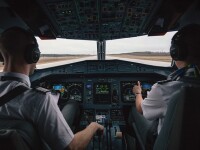 Wizz Air școlește piloți în România. Viitorii elevi nu trebuie să aibă experiență de zbor