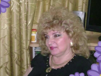 Fetita orfana de mama umilita de educatoare, in Capitala: ”Iti dau vreo doua, nesimtito”