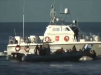 „Grecia, scutul Europei în criza migranților”. Scene dramatice în Marea Egee