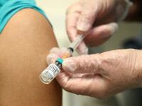 Cum ne poate ajuta vaccinul antigripal în lupta cu coronavirusul. Ce spun specialiștii