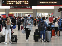 Haos pe aeroporturile din Statele Unite, în urma măsurilor anti-Covid-19 adoptate de Trump