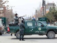Atac asupra unui templu al comunităţii sikh la Kabul. 150 de oameni, luați ostatici