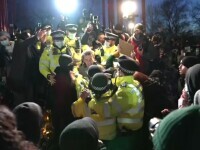 Poliția londoneză criticată după violențele împotriva manifestanților care cereau dreptate pentru tânăra ucisă de un polițist