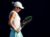 Simona Halep s-a retras de la turneul de la Sydney. Motivul, explicat de unul dintre antrenori