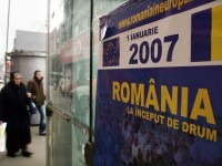 Sondaj: Majoritatea românilor cred că sunt priviţi drept 