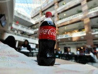 Coca-Cola, bananele și uleiul- produsele pe care românii le caută cel mai mult pe Monitorul Prețurilor