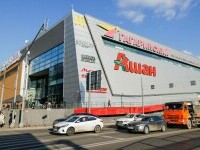 Auchan refuză să plece din Rusia: 30.000 de oameni își pierd locul de muncă, nu aduce pace