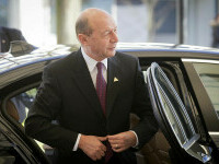 Traian Băsescu a dat în judecată Administrația Prezindețială, după ce și-a pierdut toate privilegiile de fost președinte