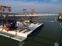 Imagini spectaculoase de la construcția Podului suspendat peste Dunăre de la Brăila