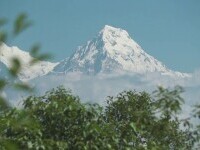 expeditii nepal